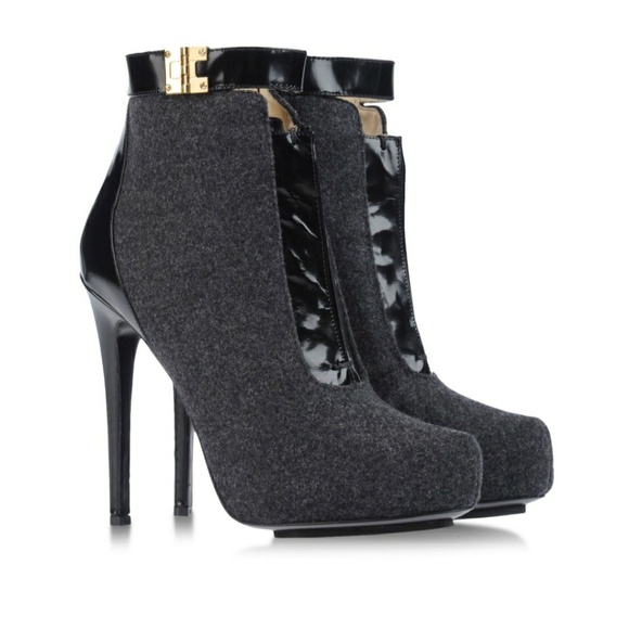 Stunning Wool/Leather Ankle Boots - Picture 1 of 10